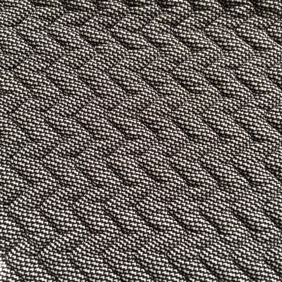 NWT GAP Quilted Funnel Neck Pullover - Picture 6 of 6